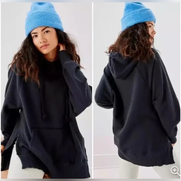 American Eagle Oversize Boyfriend Offline Side Slit Black Cozy Hoodie Sweater XS - Picture 1 of 9